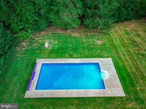 710 Bowleys Quarters Rd, Middle River, MD 21220 photo 6
