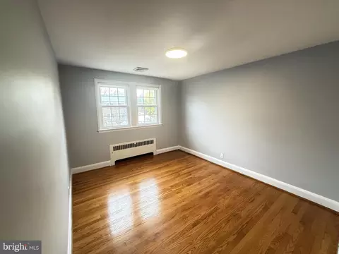 303 Dumbarton Rd, Baltimore, MD 21212 photo 12