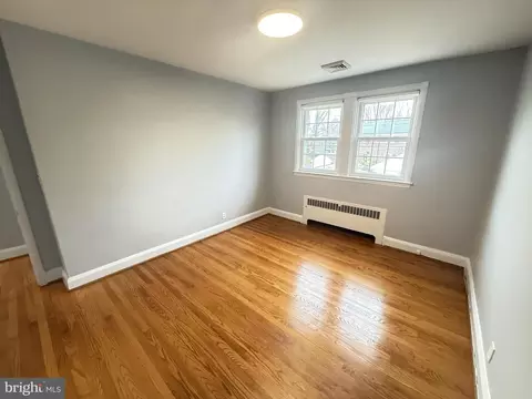 303 Dumbarton Rd, Baltimore, MD 21212 photo 13