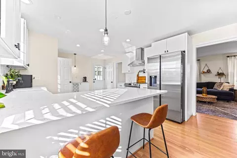 Kitchen - 519 Dunkirk Rd, Baltimore, MD 21212 photo 4 of 7