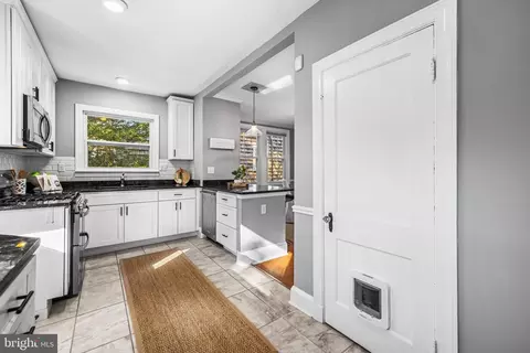 727 Dunkirk Rd, Baltimore, MD 21212 photo 16