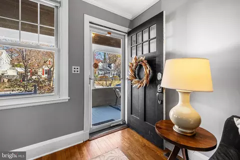 727 Dunkirk Rd, Baltimore, MD 21212 photo 2