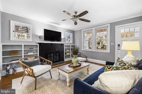 727 Dunkirk Rd, Baltimore, MD 21212 photo 6