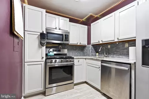 130 Slade Ave #516, Pikesville, MD 21208