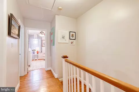 Entry Way - 152 Brandon Rd, Baltimore, MD 21212 photo 2 of 2