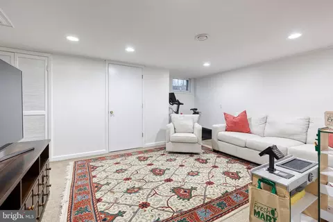 Other - 152 Brandon Rd, Baltimore, MD 21212 photo 7 of 8