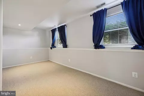 7189 Cunning Cir, Middle River, MD 21220 photo 30