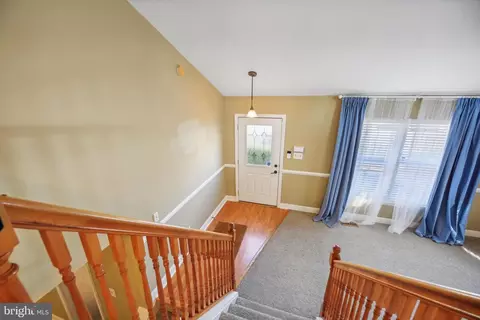 7189 Cunning Cir, Middle River, MD 21220 photo 6