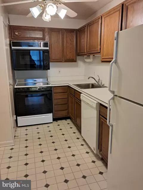 205 E Joppa Rd E #702, Towson, MD 21286 photo 4