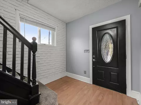 Entry Way - 210 Lavern Ave, Halethorpe, MD 21227 photo 1 of 5