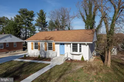 1022 Donington Cir, Towson, MD 21204