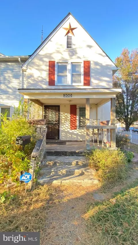 200 Colgate Ave, Dundalk, MD 21222