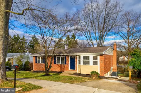 10129 Charington Rd, Cockeysville, MD 21030
