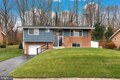 929 Cromwell Brg, Towson, MD 21286