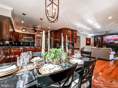 Dining - 7 Foundry Ct, Hunt Valley, MD 21030 photo 2 of 5