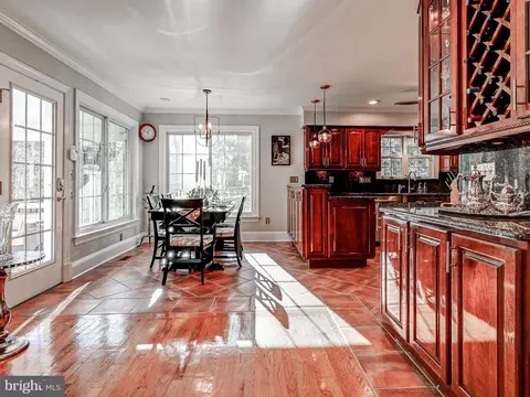 Kitchen - 7 Foundry Ct, Hunt Valley, MD 21030 photo 10 of 13