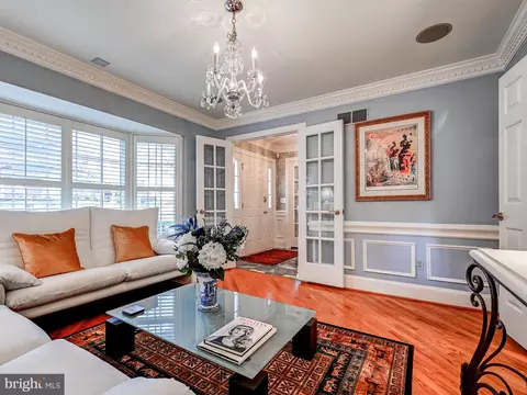 Living - 7 Foundry Ct, Hunt Valley, MD 21030 photo 3 of 9