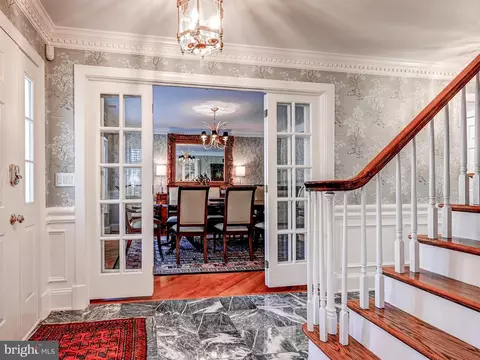 Entry Way - 7 Foundry Ct, Hunt Valley, MD 21030 photo 4 of 10