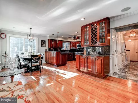 Kitchen - 7 Foundry Ct, Hunt Valley, MD 21030 photo 11 of 13