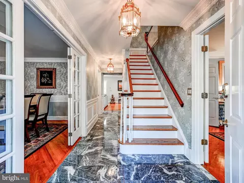 Entry Way - 7 Foundry Ct, Hunt Valley, MD 21030 photo 1 of 10