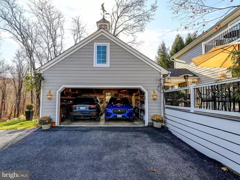 Exterior - 7 Foundry Ct, Hunt Valley, MD 21030 photo 12 of 24