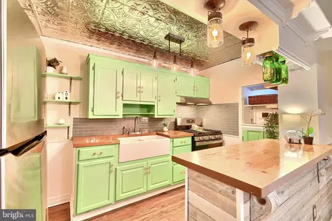 Kitchen - 1930 Frames Rd, Dundalk, MD 21222 photo 2 of 5