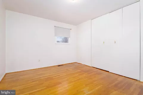 2405 Oak Manor Rd, Sparrows Point, MD 21219 photo 14