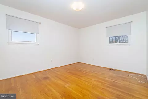 2405 Oak Manor Rd, Sparrows Point, MD 21219 photo 17