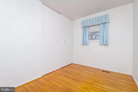 2405 Oak Manor Rd, Sparrows Point, MD 21219 photo 18
