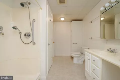 2405 Oak Manor Rd, Sparrows Point, MD 21219 photo 31