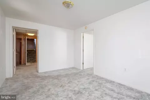 2405 Oak Manor Rd, Sparrows Point, MD 21219 photo 27