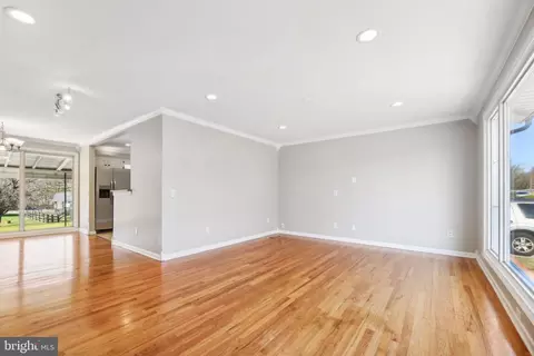 Living - 1816 Willann Rd, Rosedale, MD 21237 photo 1 of 5