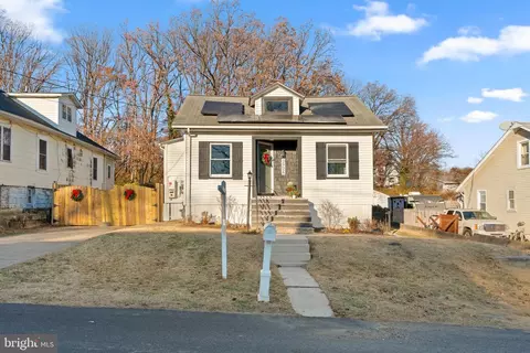 2926 Louisiana Ave, Halethorpe, MD 21227