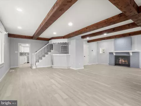 8002 Langdon Ln, Baltimore, MD 21206 photo 12