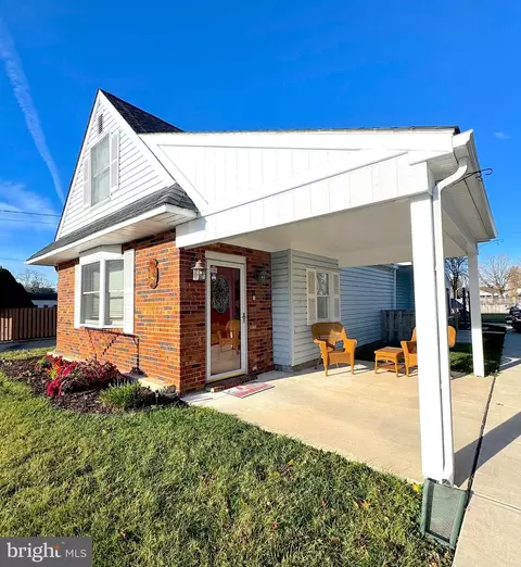7219 River Drive Rd, Sparrows Point, MD 21219 photo 3