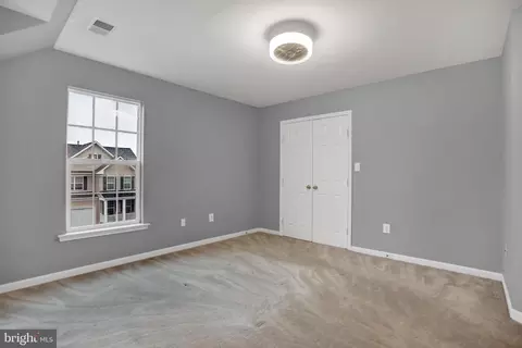 Bedroom - 2000 Thistlewood Rd, Baltimore, MD 21209 photo 5 of 5