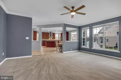 Living - 2000 Thistlewood Rd, Baltimore, MD 21209 photo 4 of 5