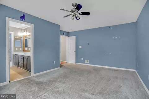 Bedroom - 2000 Thistlewood Rd, Baltimore, MD 21209 photo 1 of 5