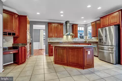 Kitchen - 2000 Thistlewood Rd, Baltimore, MD 21209 photo 1 of 4