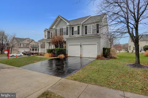 Exterior - 2000 Thistlewood Rd, Baltimore, MD 21209 photo 5 of 8