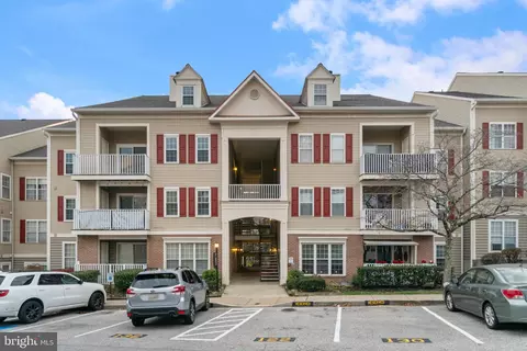2203 Falls Gable Ln #F, Baltimore, MD 21209