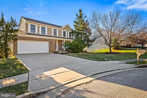 5 Leicester Ct, Owings Mills, MD 21117