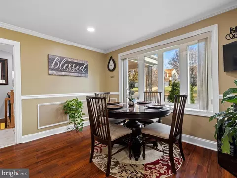3514 Courtleigh Dr, Windsor Mill, MD 21244 photo 10