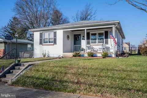 2008 Norhurst Way S, Catonsville, MD 21228