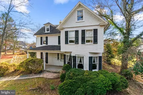 205 Church Ln, Pikesville, MD 21208