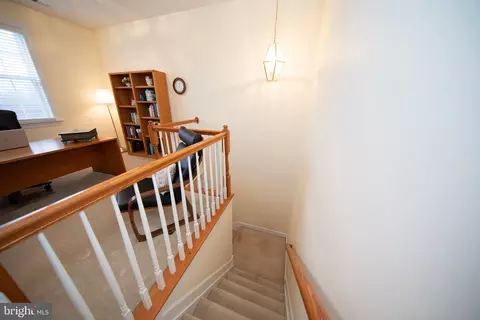 Entry Way - 5241 E Joppa Rd, Perry Hall, MD 21128 photo 4 of 7