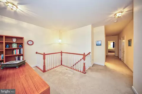 Entry Way - 5241 E Joppa Rd, Perry Hall, MD 21128 photo 5 of 7