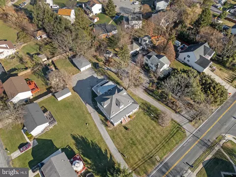 View/Area - 6830 Windsor Mill Rd, Gwynn Oak, MD 21207 photo 3 of 3