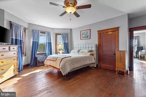 Bedroom - 6830 Windsor Mill Rd, Gwynn Oak, MD 21207 photo 3 of 4