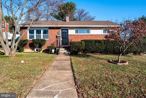 6201 Robin Hill Rd, Gwynn Oak, MD 21207